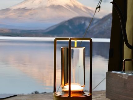 INDOOR & OUTDOOR CORDLESS LANTERN