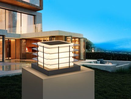 Outdoor Solar Fence Post Cap Lights
